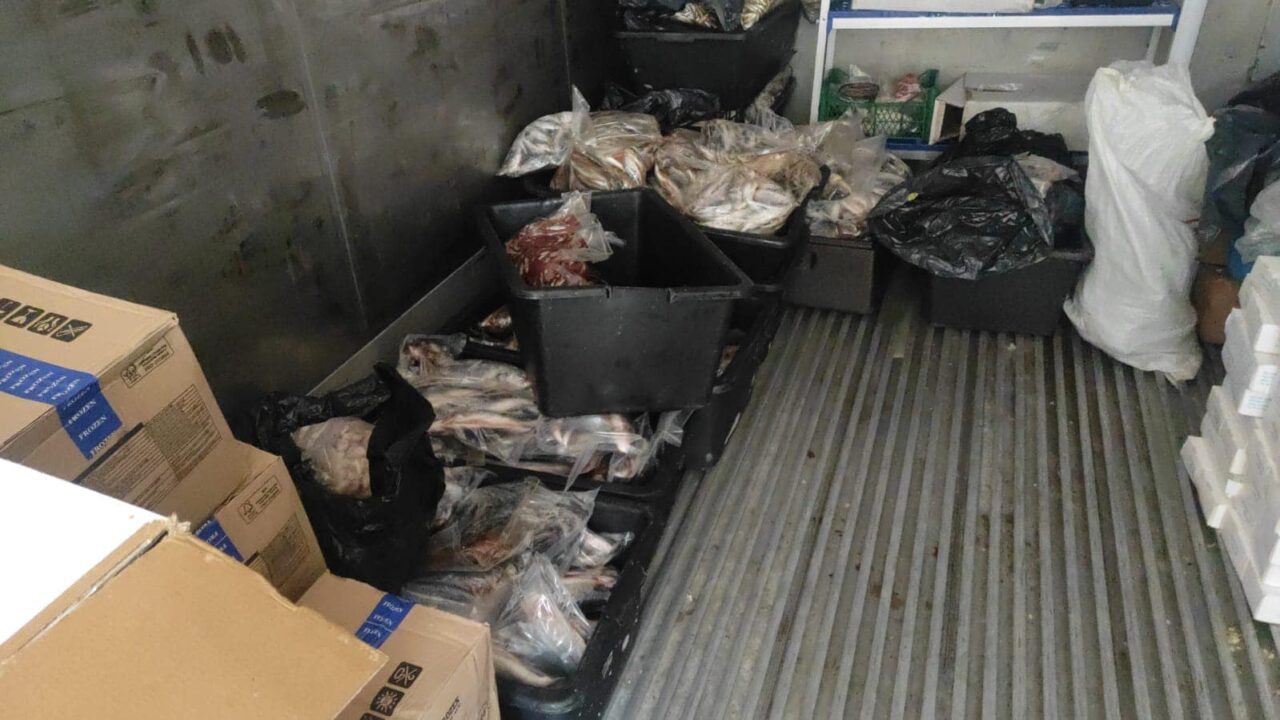 Resort „de lux” din COSTINEȘTI închis de urgență și amendat cu 72.000 de lei. Ireal ce au putut găsi inspectorii sanitari veterinari