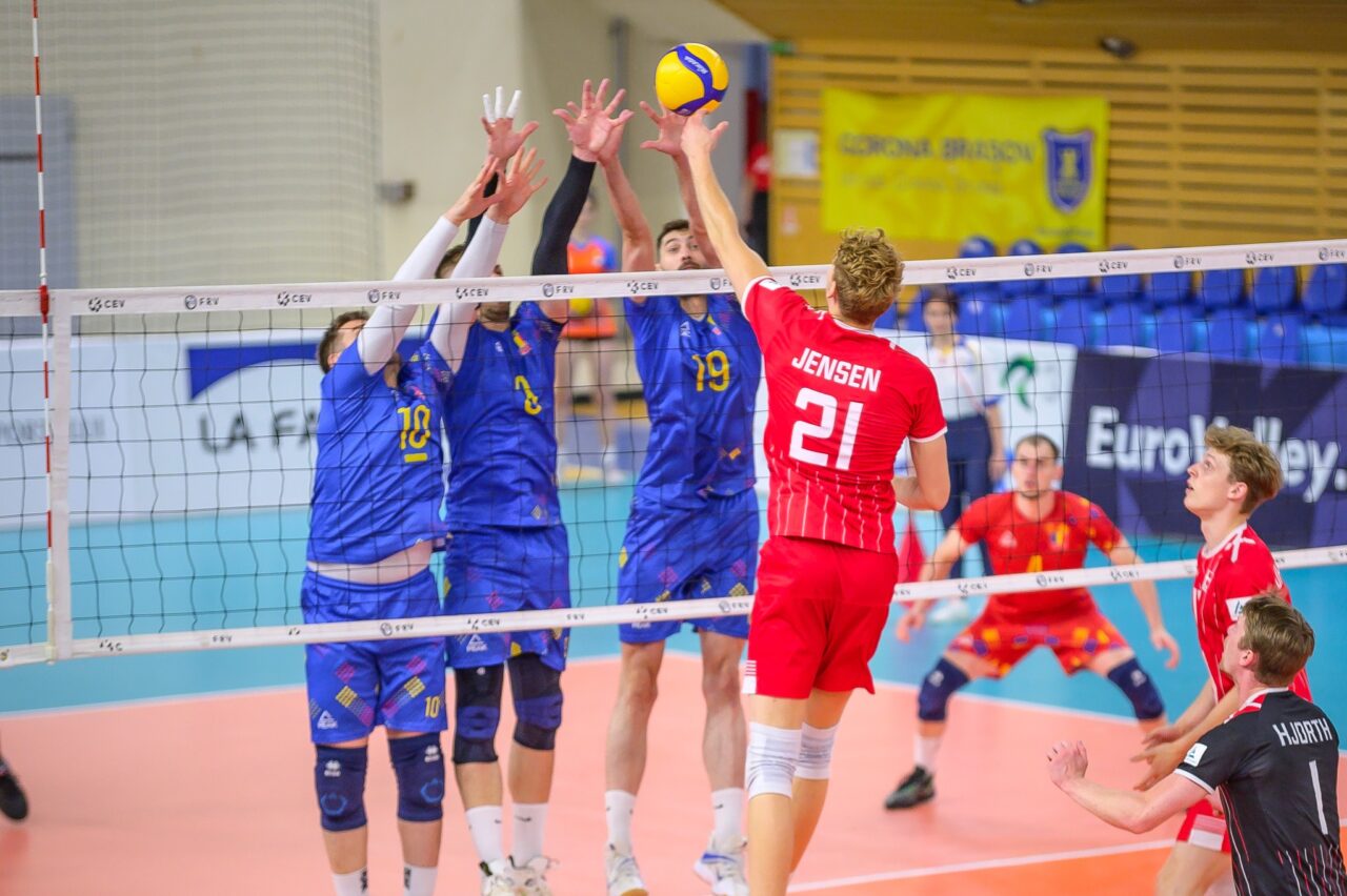 Victorie acasă cu Danemarca la VOLEI masculin! Meciul cu Portugalia, duminică la Brașov, decisiv pentru evitarea retrogradării în Silver League