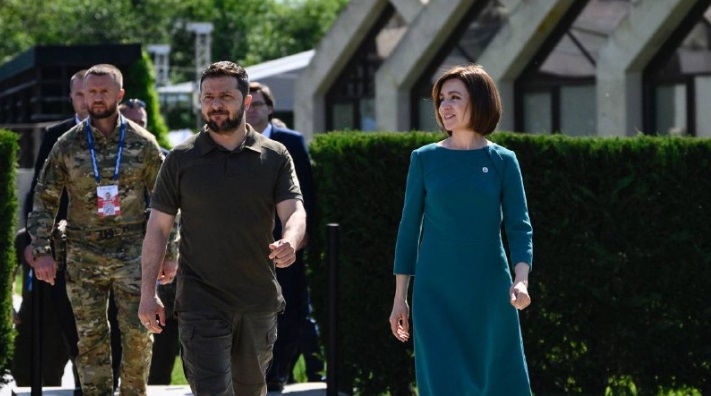 Volodimir Zelenski, MESAJ în limba română. Ce a transmis la summitul Comunităţii Politice Europene, organizat în Republica Moldova