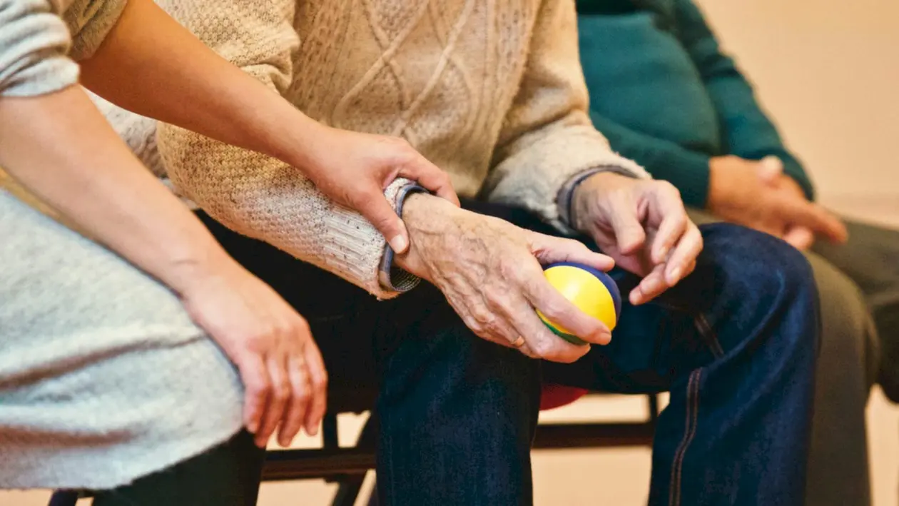 Complex social pentru copii cu dizabilități, din Sectorul 1, închis de DSVSA București / Blocul alimentar, INFECT!