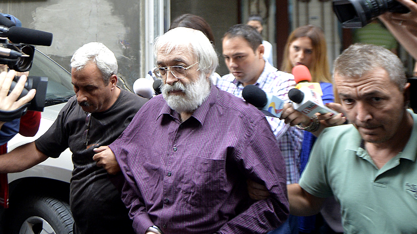 „Guru” Bivolaru, în centrul unui nou SCANDAL! Mărturii EXPLOZIVE ale unei britanice, victima liderului MISA / A fost condusă prin Paris legată la ochi