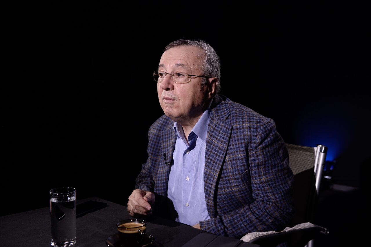 VIDEO | Ion Cristoiu: „Eduard Hellvig, primul și singurul director al SRI care demisionează înainte de a se încheia mandatul președintelui”