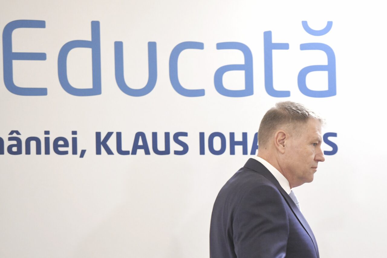 România Educată se întoarce la Cotroceni. Iohannis promulgă legile educației, la ora 17.00