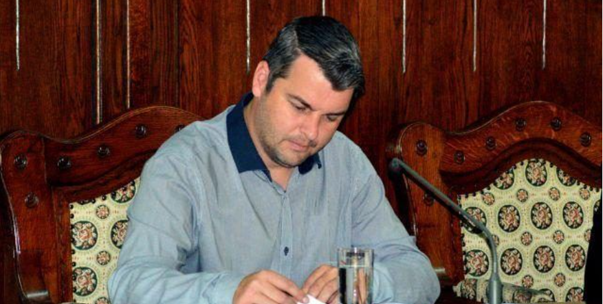Cad primele capete după descoperirea ”azilului groazei” din Bărdești. Cristian Viorel Răduț, directorul executiv al AJPIS Mureș, eliberat din funcție