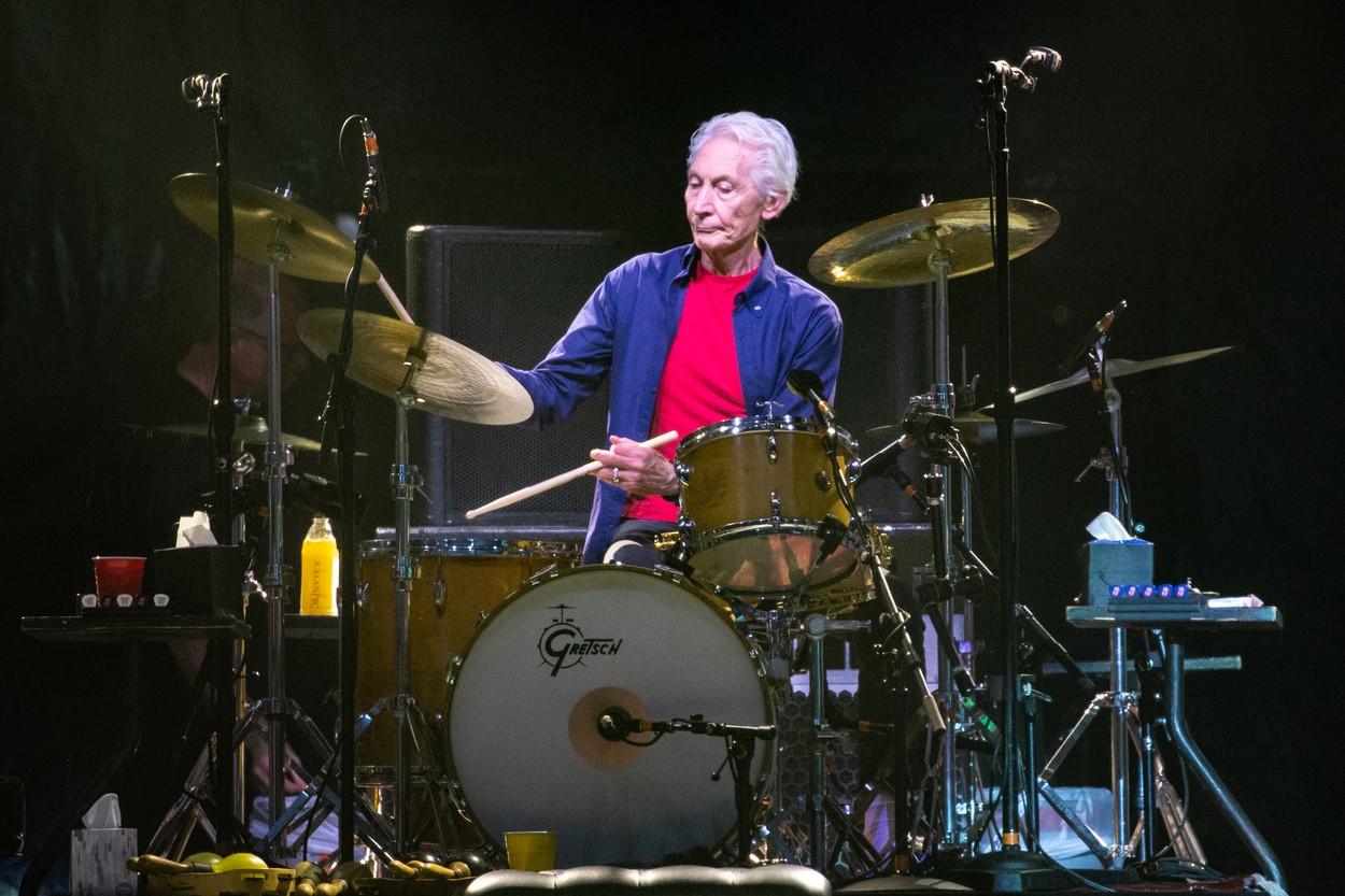 Colecția de cărți a lui Charlie Watts va fi scoasă la licitație, la doi ani de la moartea bateristului