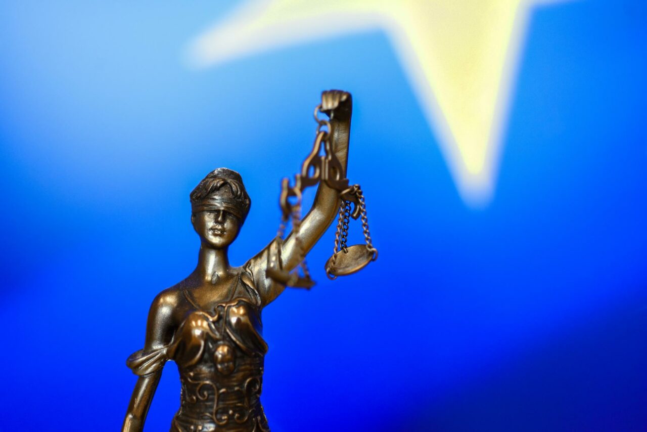 Deficitul de personal din sistemul judiciar românesc, pe lista îngrijorărilor din raportul privind statul de drept. REACȚIA ministrul Justiției
