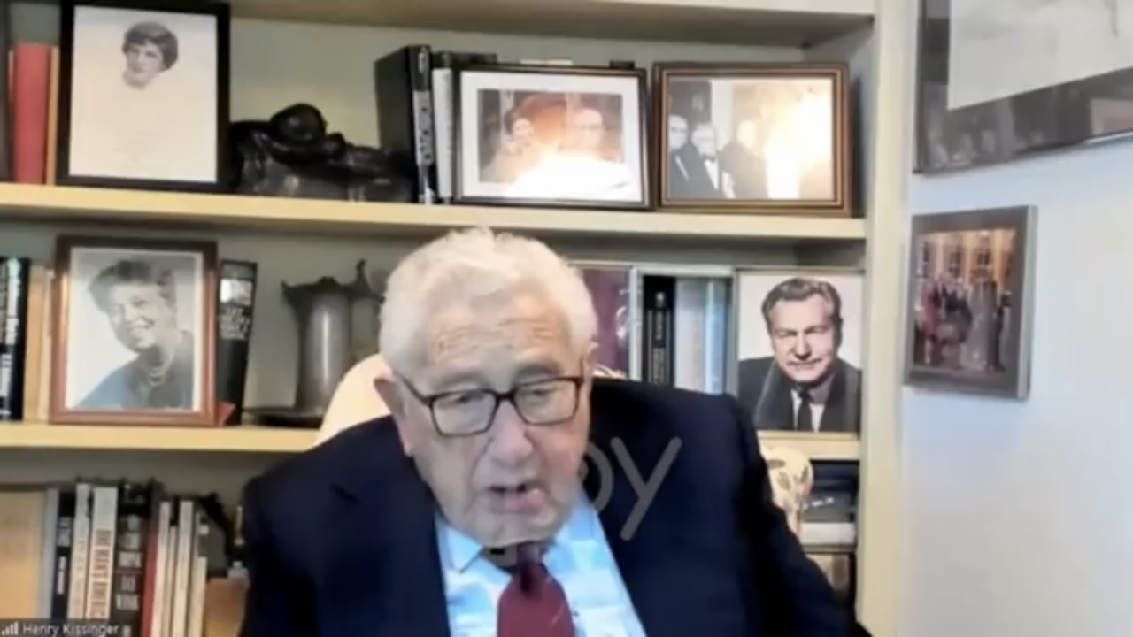Henry Kissinger mărturisește că a considerat Ucraina vinovată de explozia la NS II. S-a întâmplat într-o farsă telefonică