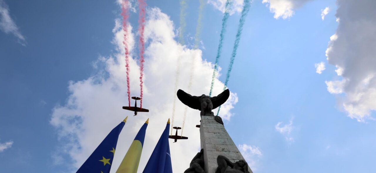 Marcel Ciolacu mulțumește aviatorilor pentru profesionalism, de Ziua Aviației Române