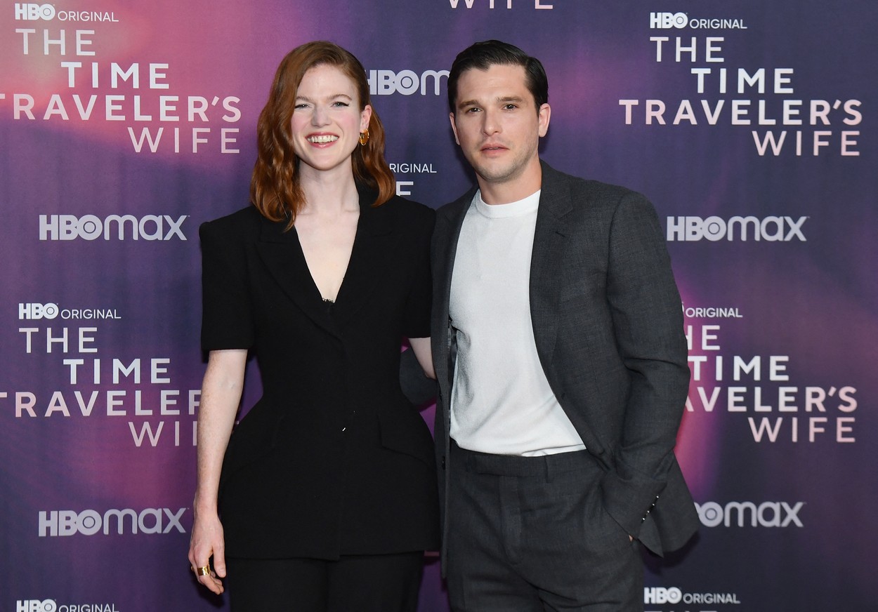 Starurile ”Game of Thrones” Kit Harington şi Rose Leslie au devenit părinţi pentru a doua oară