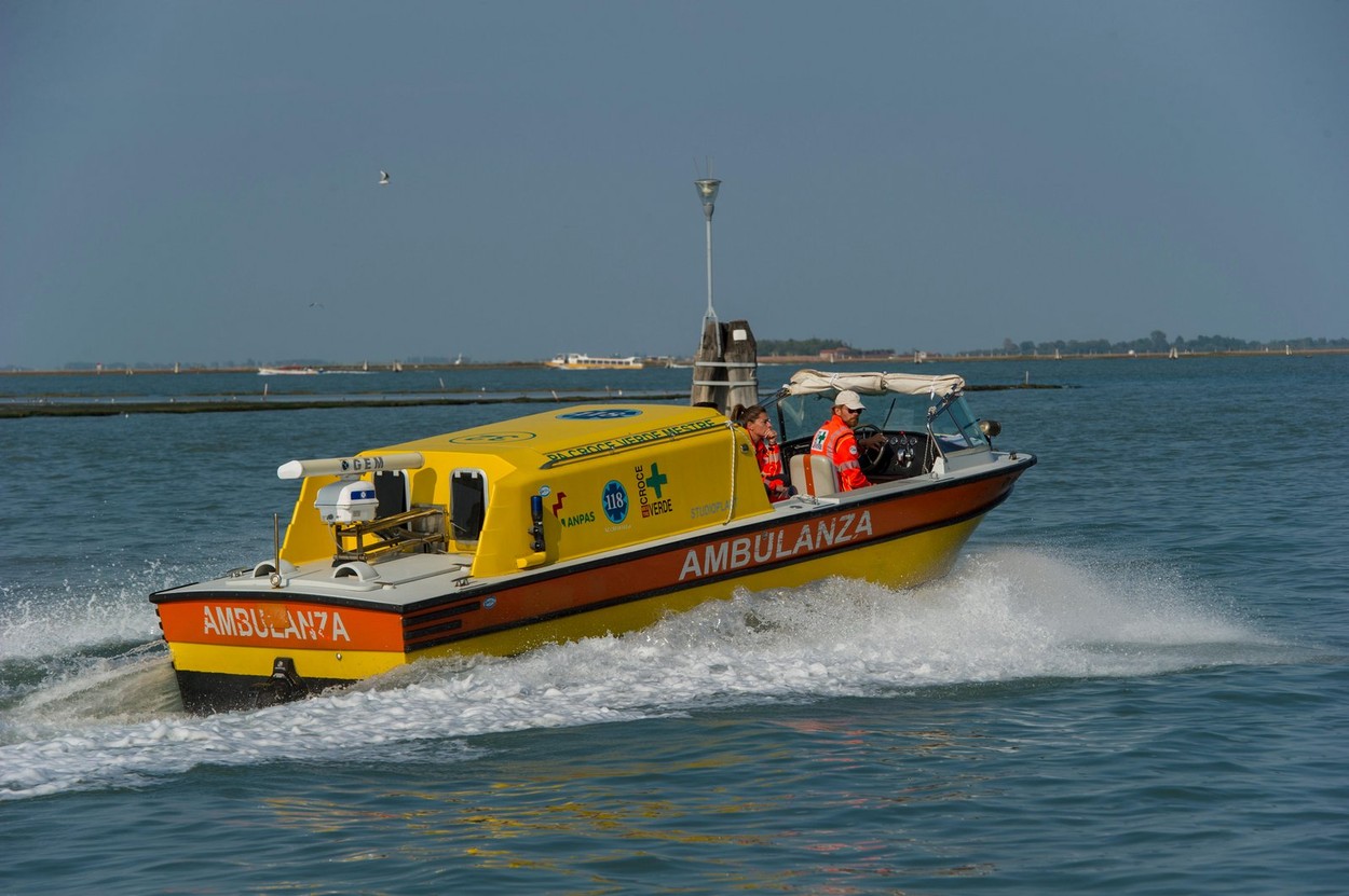 Un băiețel român, în vârstă de doar 6 ani, a murit ÎNECAT în Italia. Se afla într-o tabără, la mare
