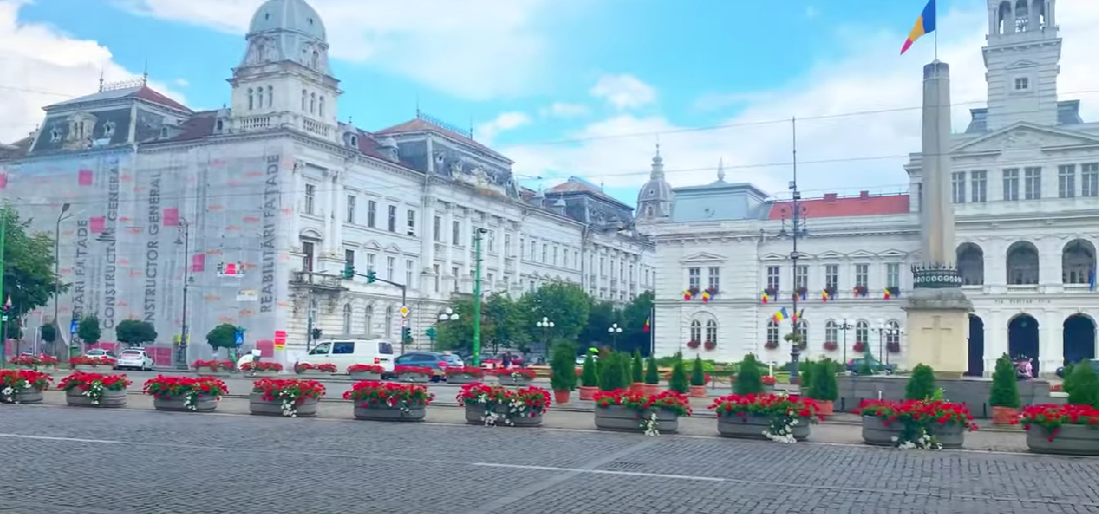 Orașul din România, de o frumusețe aparte, lăudat de vloggeri străini: ”Este acesta cel mai frumos oraș?”