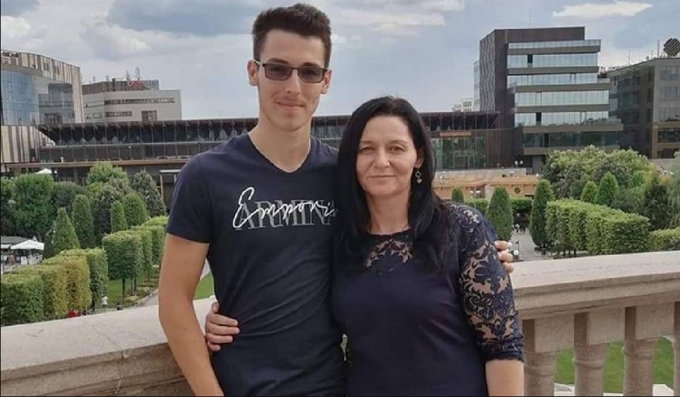 Daniela a murit la doar un an după ce fiul său s-a înecat. „Lucian și-a luat îngerul acasă, în ceruri”