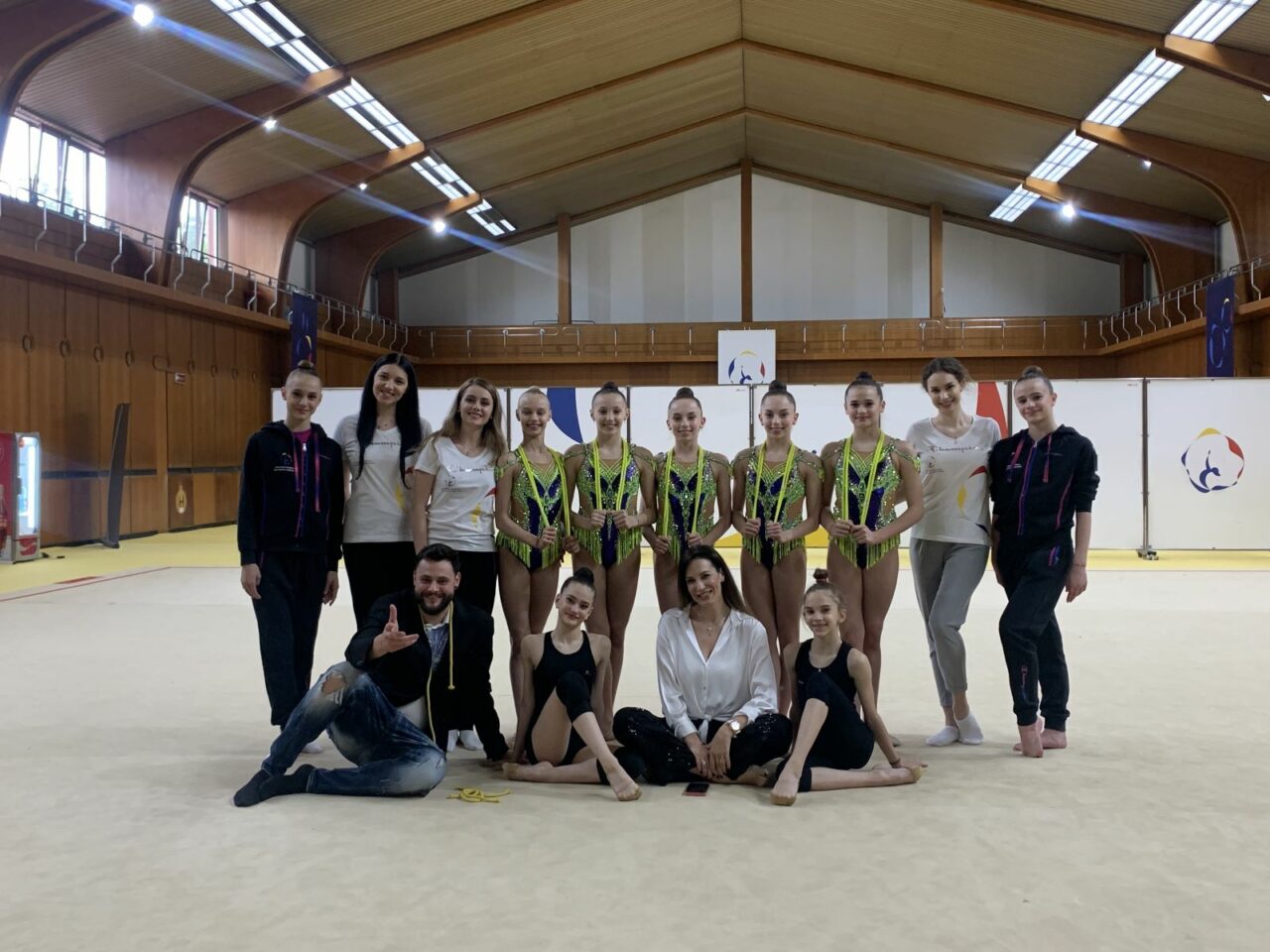 Ce au învățat campioanele de la gimnastică ritmică pentru a câștiga aurul la CAMPIONATUL Mondial de la Cluj!
