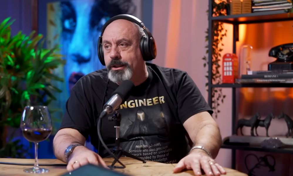 Din ce face bani acum Emil Mitrache, alias Americanu’ din „La Bloc”. ”Cum am cererea, cum am tăiat-o”