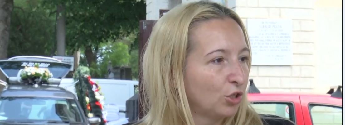 Mama lui Yannis, băiatul care a murit după ce a băut prea multe ENERGIZANTE, povestește ultimele clipe din viața lui. „O singură dată i-a bătut inima”