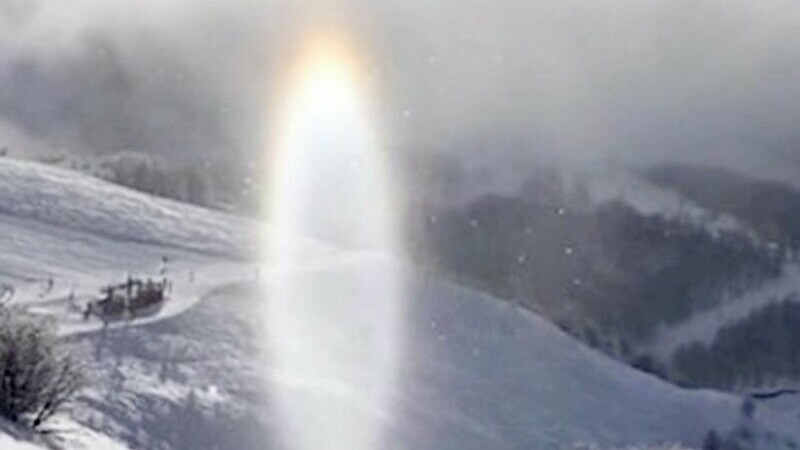 Uluitor! Ce a putut să surprindă un fotograf pe camera sa. Oamenii au rămas fără cuvinte