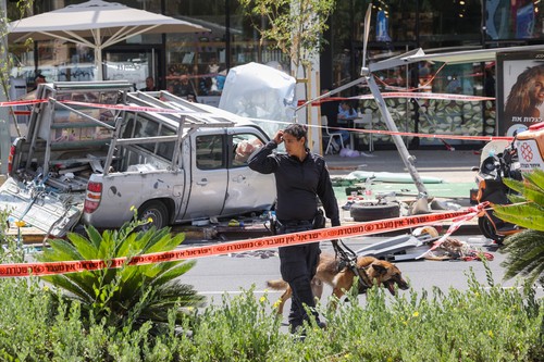 Atac la Tel Aviv: 7 persoane sunt în stare gravă, suspectul a fost ucis