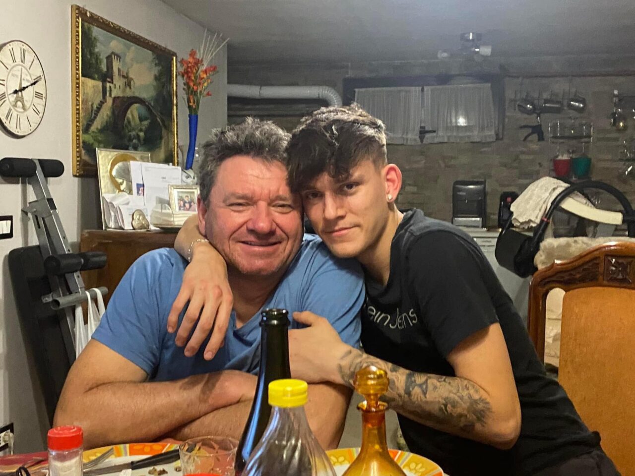 „Tatăl meu, inima mea, sufletul meu, de ce ai plecat așa? Acum?”. DRAMĂ într-o familie de români din Italia. Sorin a murit la doar 55 de ani