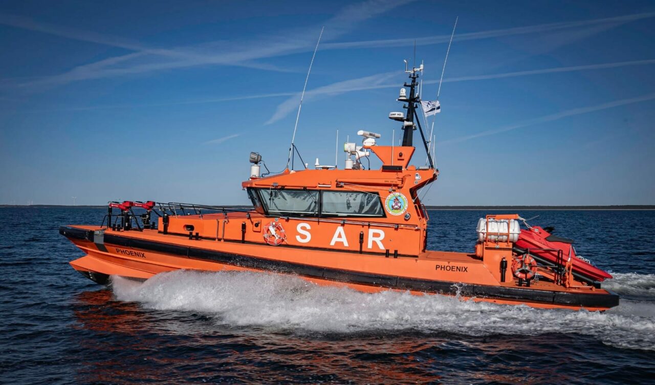 Incident de Ziua Marinei. Nava Phoenix, aflată la festivitățile din Portul Constanța, chemată să intervină de URGENȚĂ