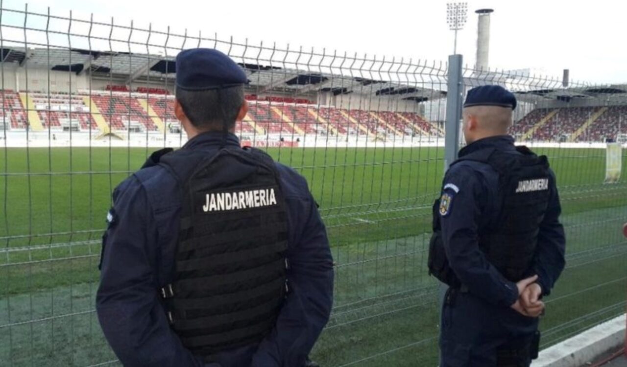 DROGURI găsite de jandarmi pe „Giulești”, înainte de Dinamo Kiev – Aris Salonic