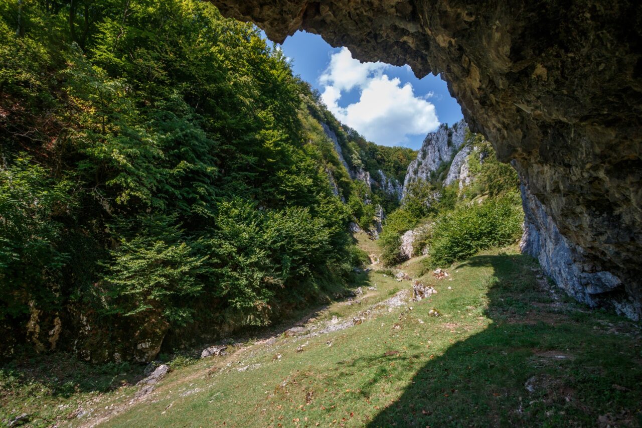 Nu mulți români știu de acest loc superb din țară, UNIC în Europa. În toată lumea mai este doar unul la fel / A fost descoperit din întâmplare