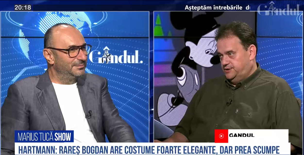 H. D. Hartmann: „Eșarfa purtată de Rareș Bogdan semnifică DORINȚA acestuia de a fi observat”