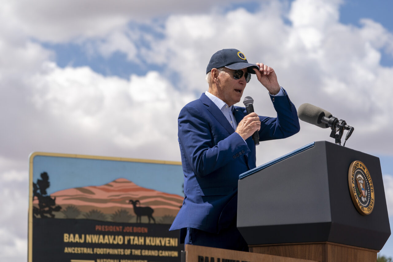 Președintele american e pus pe șotii. Joe Biden, către jurnaliști: Nu săriți!