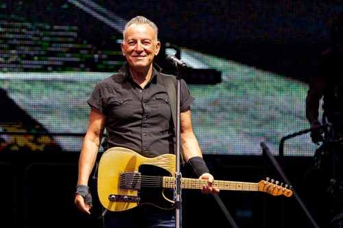 Bruce Springsteen a anulat mai multe concerte incluse în turneul său, din motive de sănătate