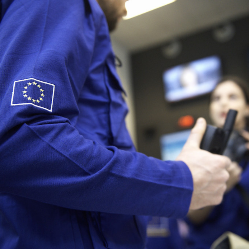 Comisia Europeană, mesaj de solidaritate cu victimele catastrofei de la Crevedia. „Scopul nostru acum este să salvăm vieți”
