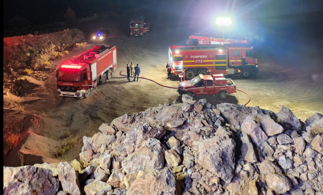 Pompierii români au reușit să localizeze INCENDIUL din insula Rodos. IGSU: ”S-a acționat pe tot parcursul nopții”