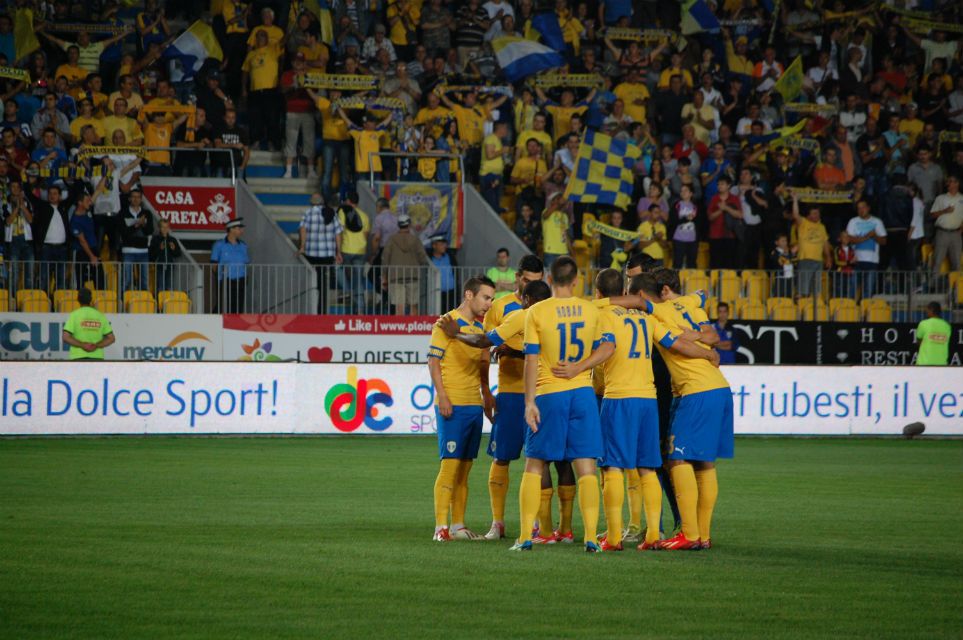 Scandal la o echipă din Superliga! Vedeta și-a anunțat plecarea în direct: „Dacă nu e nevoie de mine aici”