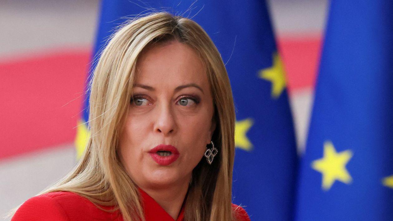 VIDEO| Cum a ajuns guvernul italian să plătească tot ce a consumat un grup de turiști în Albania