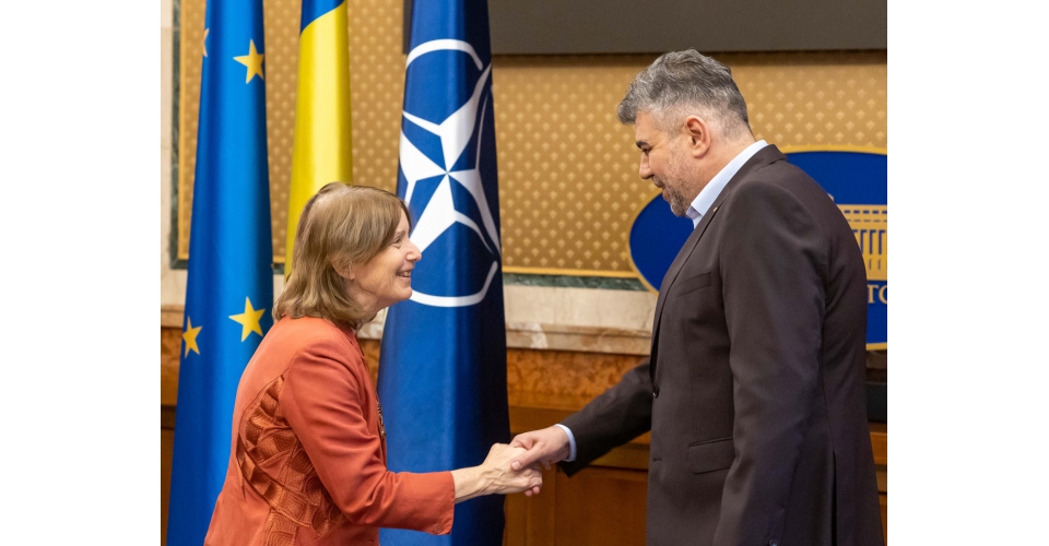 Victorie a premierului Marcel Ciolacu. Românii vor călători FĂRĂ vize în SUA. Rata de respingere a scăzut sub 3%