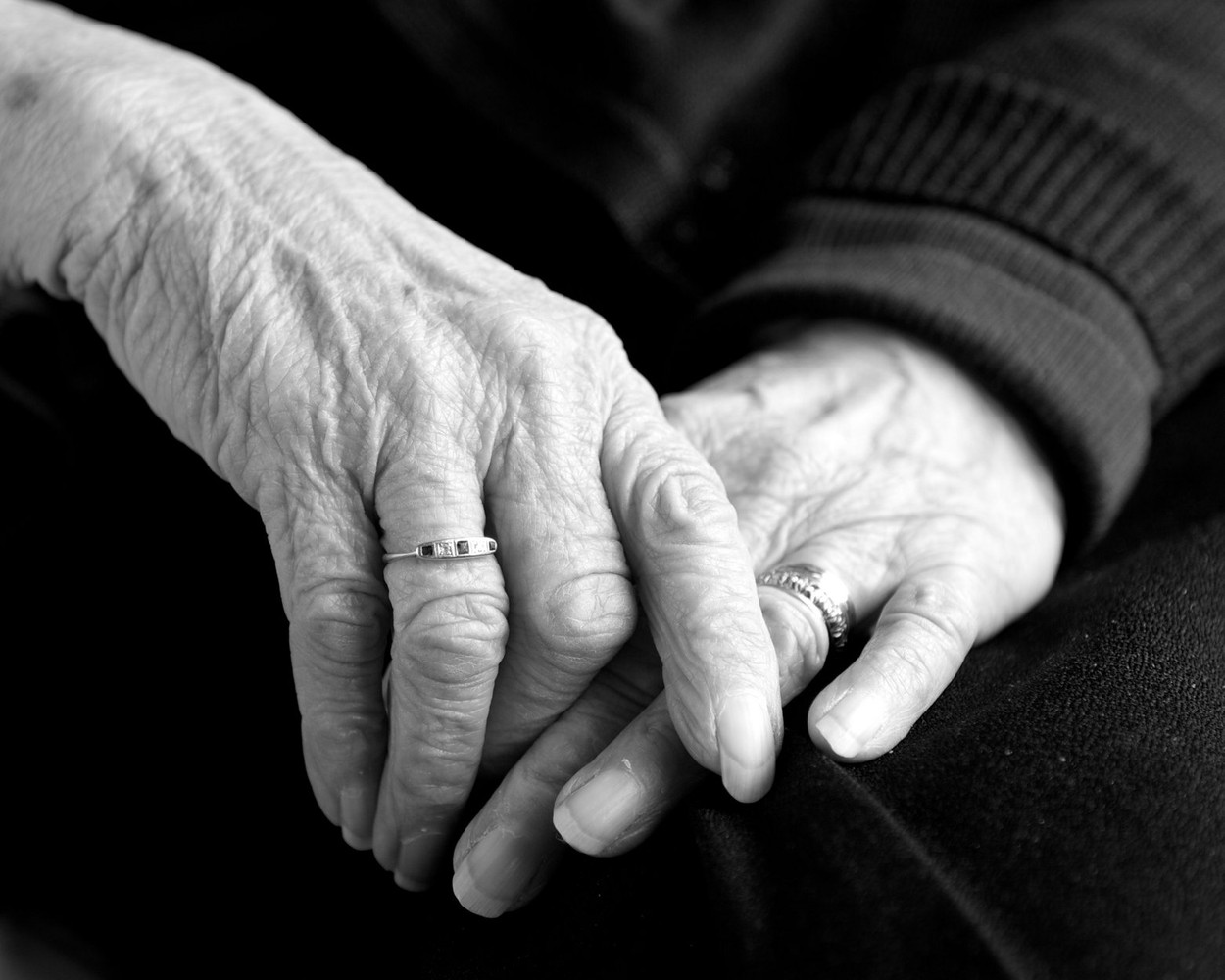 Ce a pățit o pensionară de 82 de ani din Austria, după ce a angajat o badantă româncă de 47 de ani