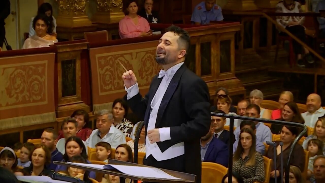 Petiție online „SALVAȚI Opera Națională Română București”! Se cere păstrarea directorului Daniel Jinga