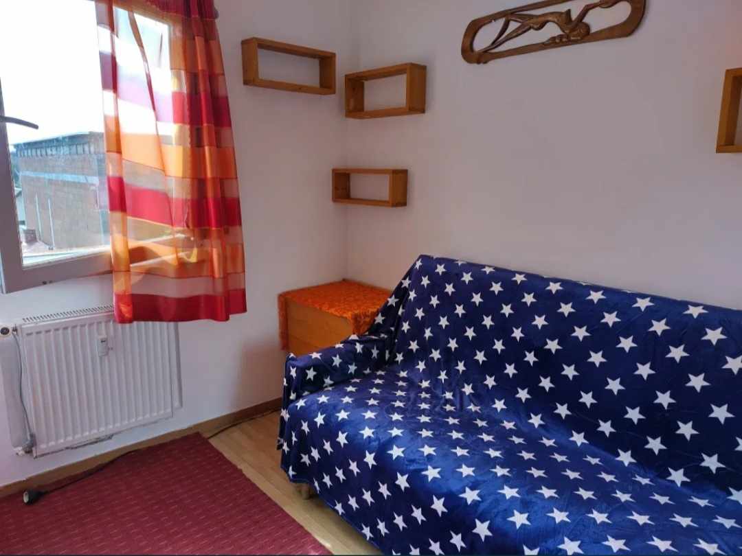 Noua „garsonieră-CHIBRIT” închiriată în Cluj. Proprietarul caută „o fată responsabilă”