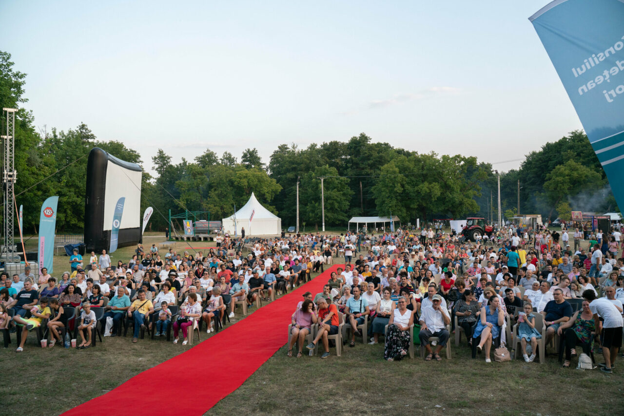 Festivalul de Artă „Film în Sat”, cel mai mare eveniment cultural din mediul rural, ajunge la Cernătești (Dolj), în perioada 25-27 august