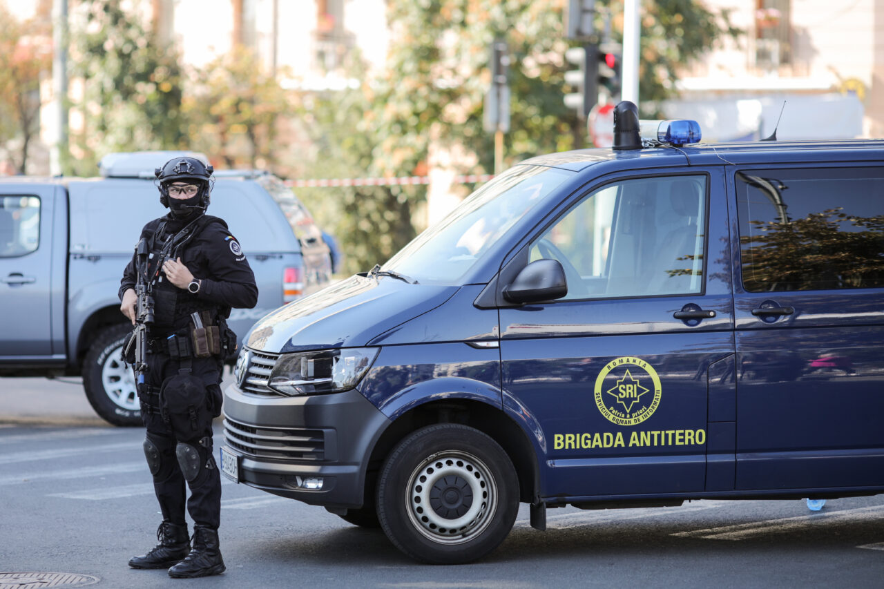 AMENINȚARE cu bombă în mai multe spitale din București. Care sunt instituțiile vizate