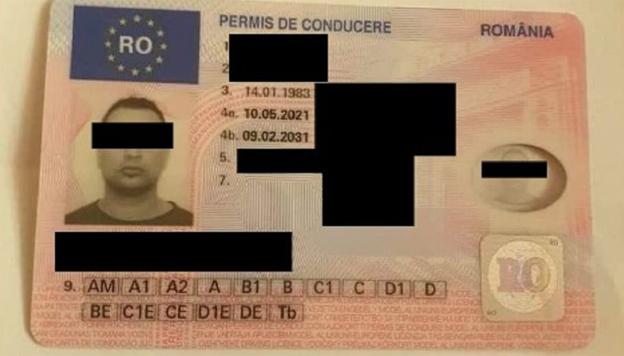 Ce a pățit acest șofer din Cărbunești, după ce și-a CUMPĂRAT un permis de conducere de pe internet