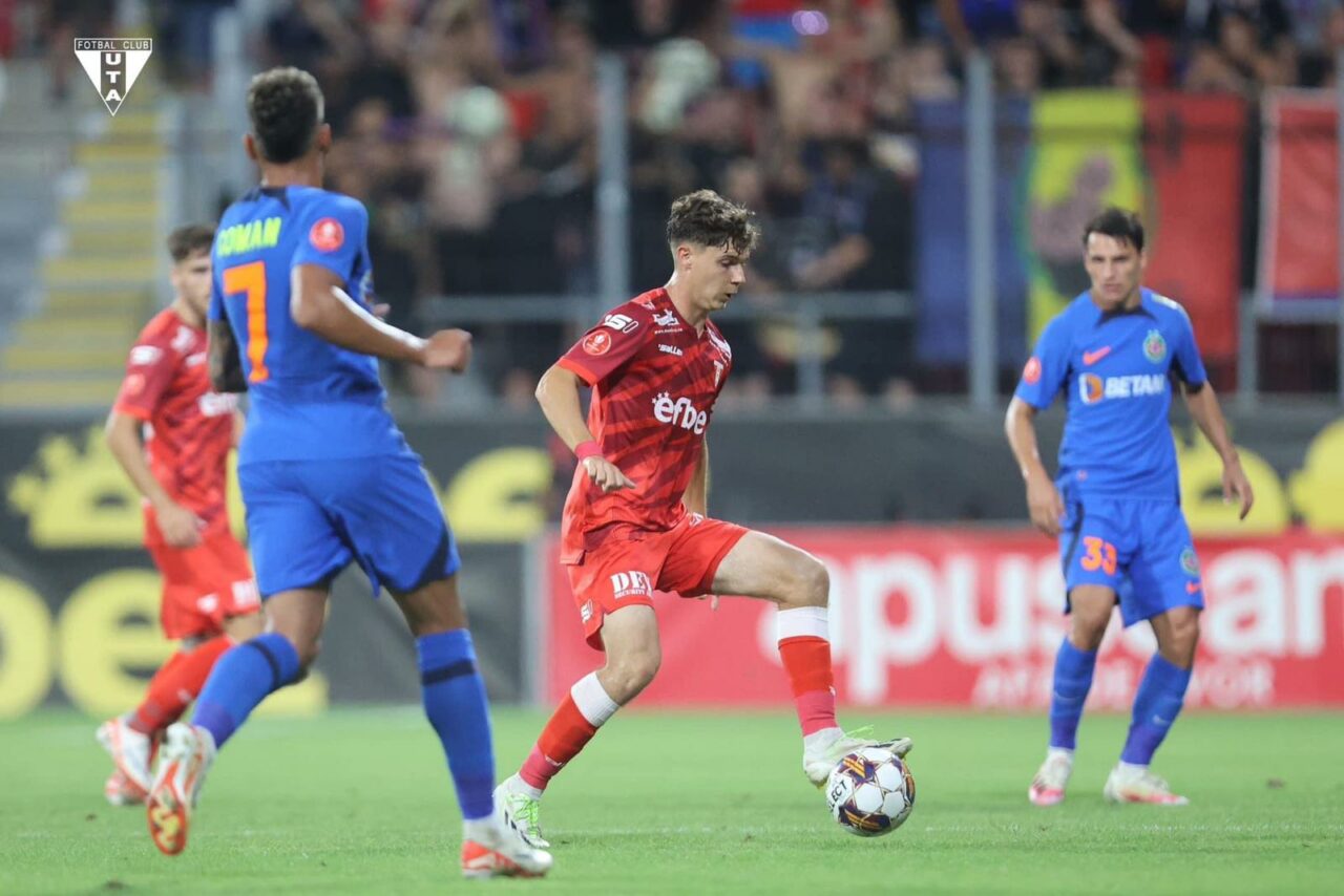 Florinel Coman și Gigi Becali ACUZĂ conspirații din partea arbitrajului la UTA-FCSB! „Mi-a spus că el nu a dat penalty, dar i s-a strigat în cască!”