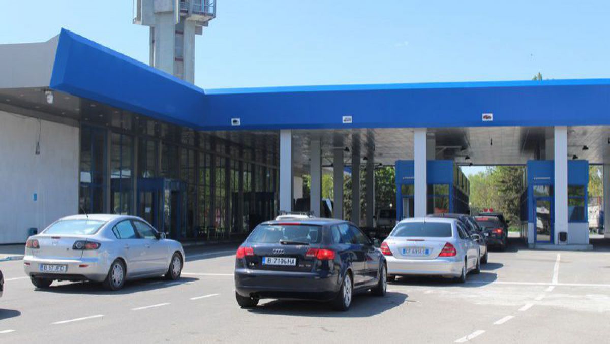 O MINORĂ dispărută din Germania a fost găsită într-un microbuz la Calafat