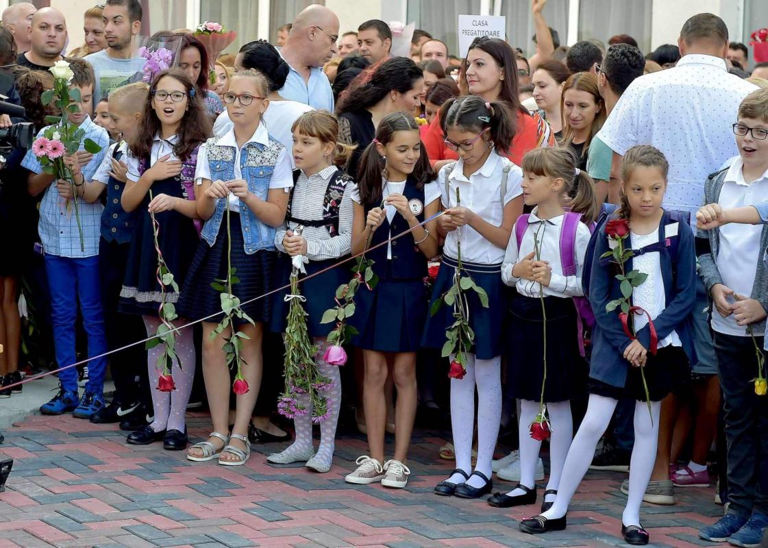 Mesajul Părintelui Patriarh Daniel pentru începutul de AN ȘCOLAR 2023-2024. „Învățătura creștină – izvor de lumină și comuniune”