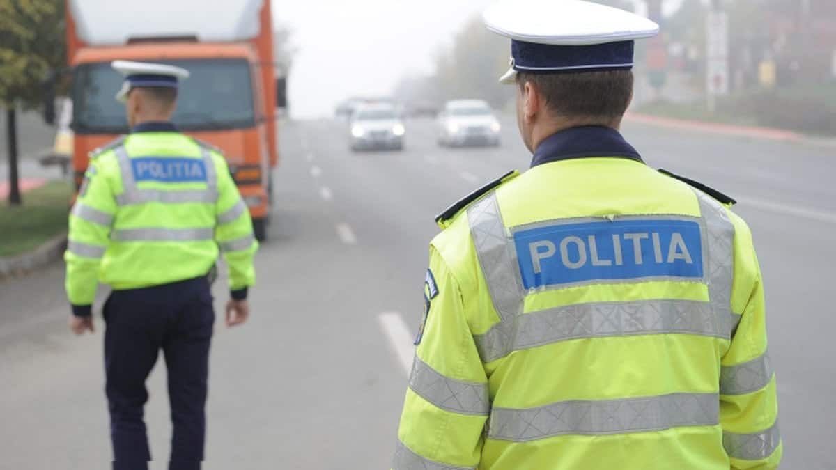 Bebeluș de 11 luni, rănit într-un accident produs pe DN7