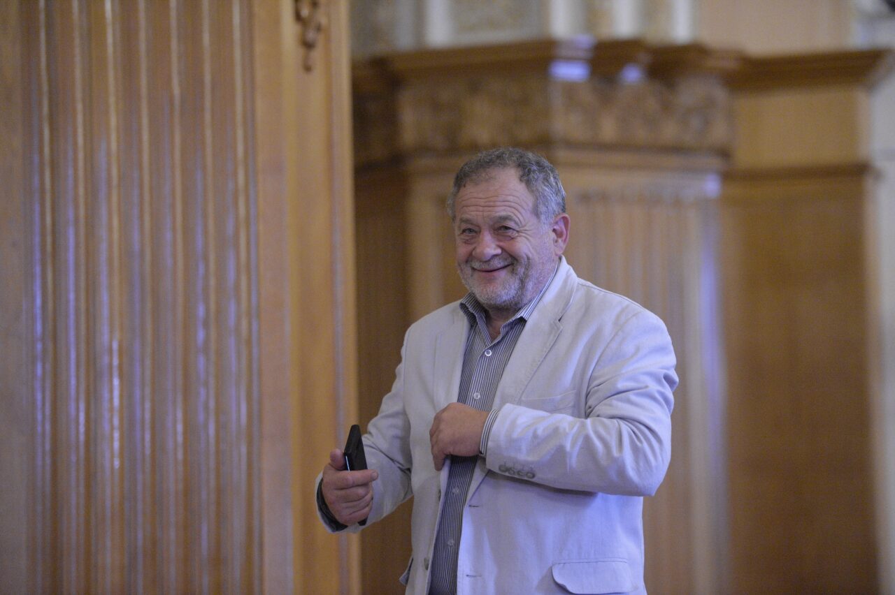 Procuror, despre Dumitru Buzatu: „A avut o activitate extrem de periculoasă pentru ordinea publică, nu doar iresponsabilă”