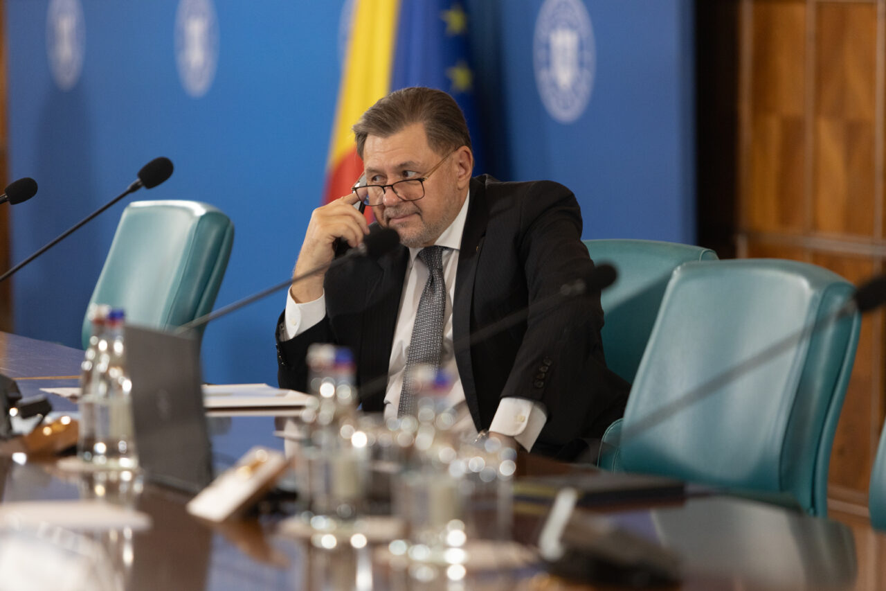 2000 de doze de vaccin au plecat spre GALAȚI/Ministrul Alexandru RAFILA: Ne îngrijim de cetăţenii care au nevoie de vaccinare ANTITETANICĂ