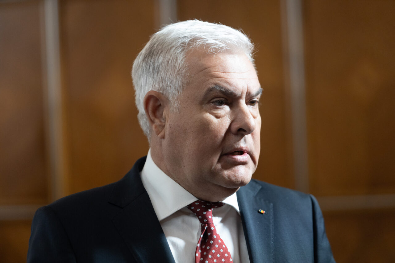 Ministrul Apărării: Serviciul militar obligatoriu este EXCLUS / Se discută despre unul voluntar, pentru persoanele cu vârsta între 18 și 35 de ani