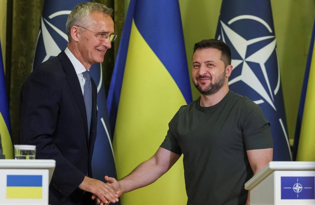 VIDEO | Jens Stoltenberg, vizită surpriză la Kiev. Zelenski: Aderarea Ucrainei la NATO este „o chestiune de timp”
