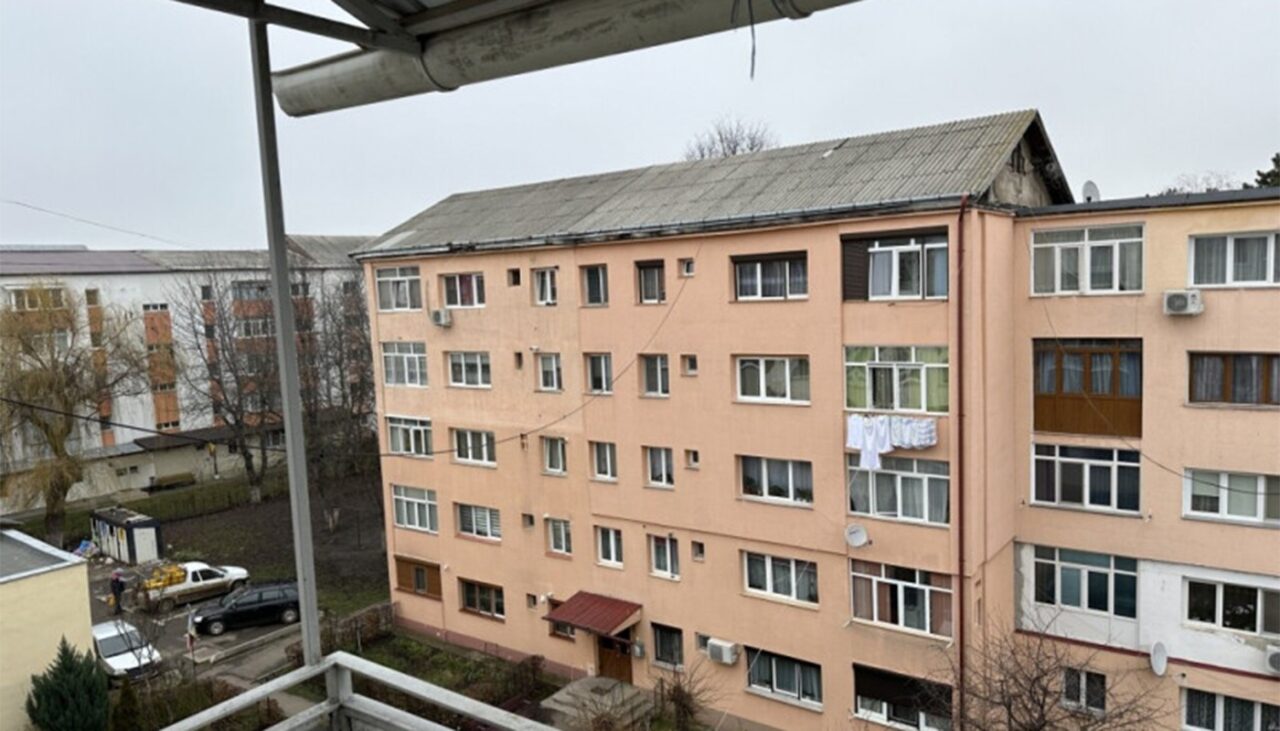 Orașul din România în care CHIRIA costă doar 100 de lei pe lună! Garsoniera e complet utilata si mobilata
