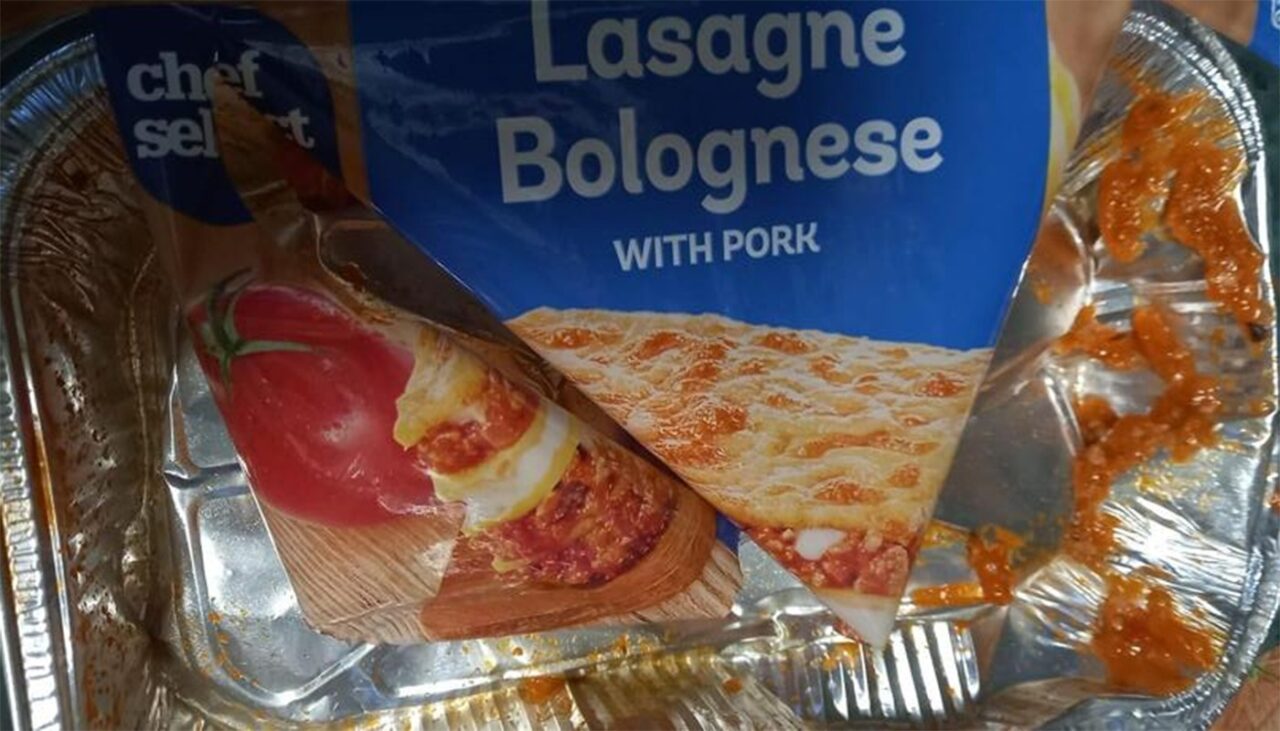 Elena din Iași a cumpărat o lasagna din Lidl. Când a ajuns acasă, să leșine. Ce era înauntru, de fapt
