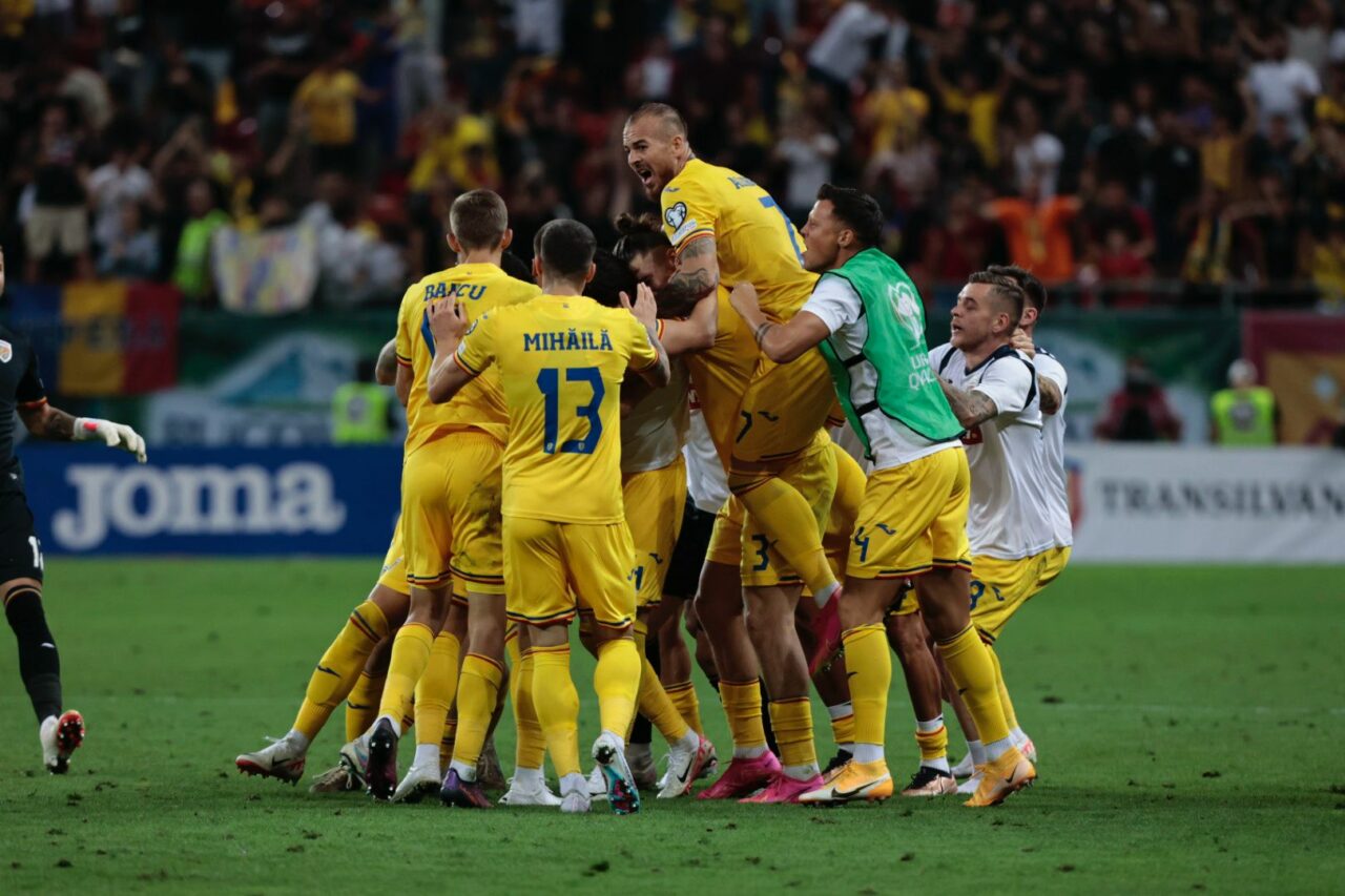 Învingem DRAMATIC pe Kosovo și ne gândim tot mai mult la Euro 2024! Nicolae Stanciu a irosit un penalty, dar a marcat golul de 1-0